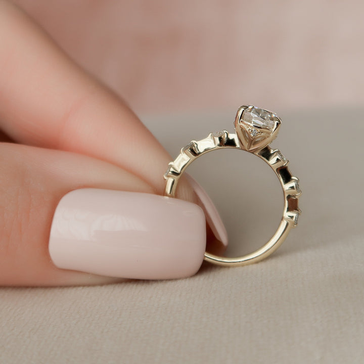 1.50 CT-3.50 CT Oval Cut Solitaire Dainty Pave Moissanite Engagement Ring