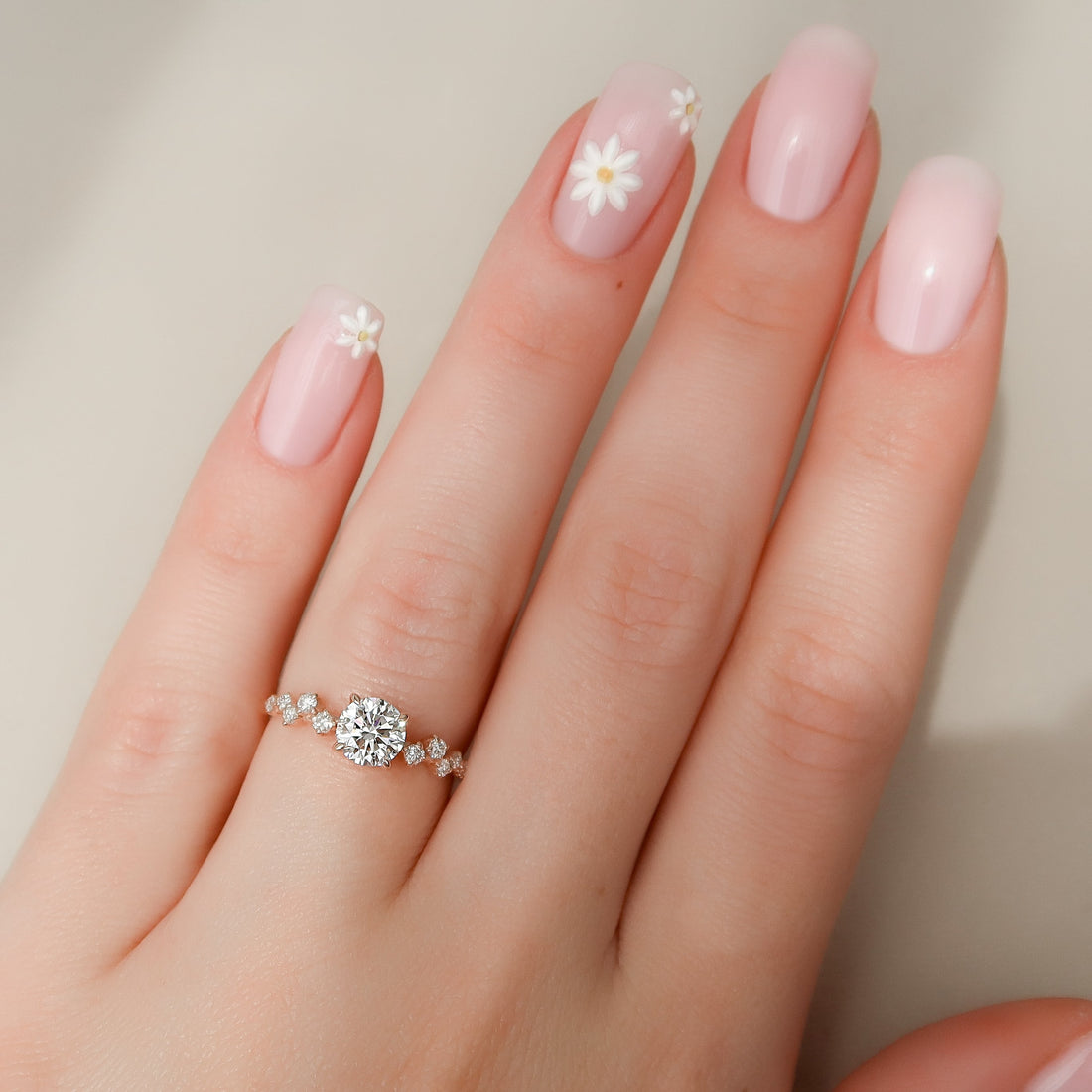 1.50 - 3.50 CT Round Cut CVD Diamond mia-setting Engagement Ring