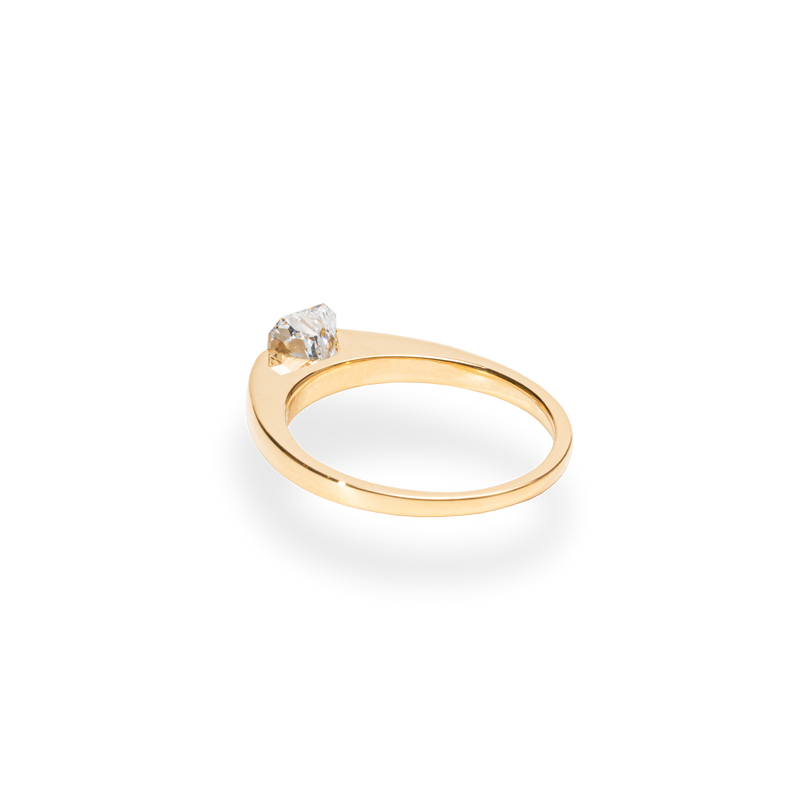 1.0CT-2.0CT Radiant Cut Moissanite Diamond Thick Engagement Ring