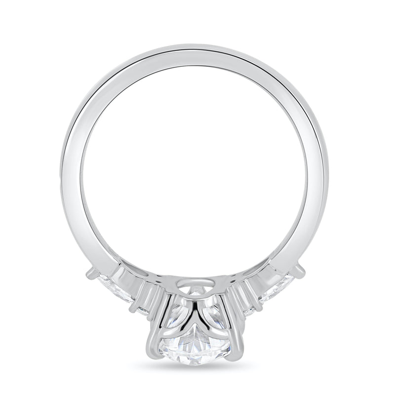 2.05CT Oval Cut Moissanite Three Stone Engagement Ring
