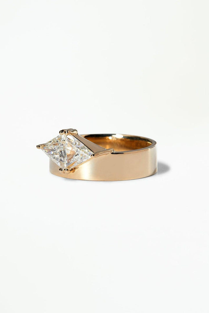 1.0CT-3.0CT Toi et Moi Trillion Moissanite Cigar Band Engagement Ring | Two Stone Ring