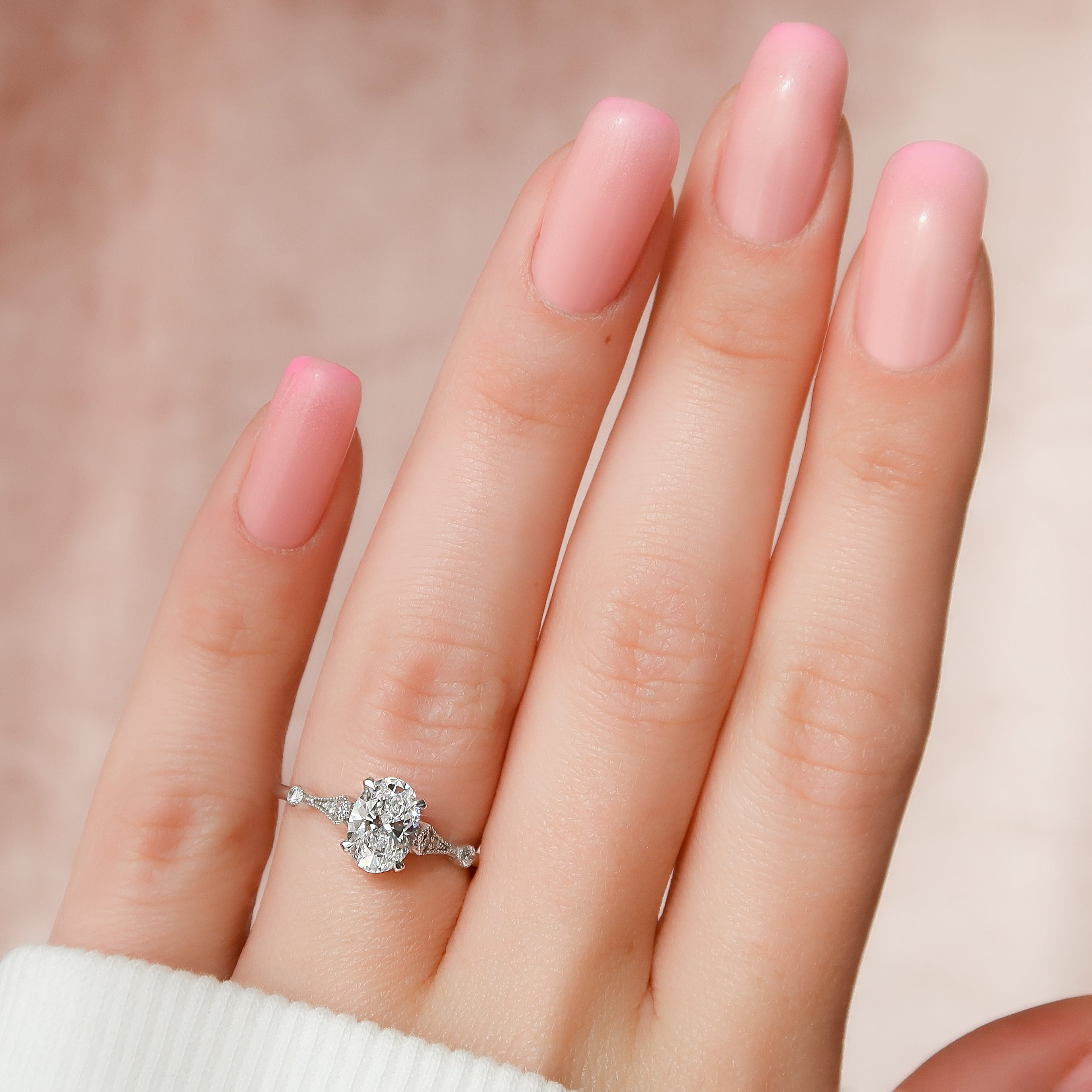 2.0 -4.0 CT Oval Cut CVD Diamond Cluster Engagement Ring