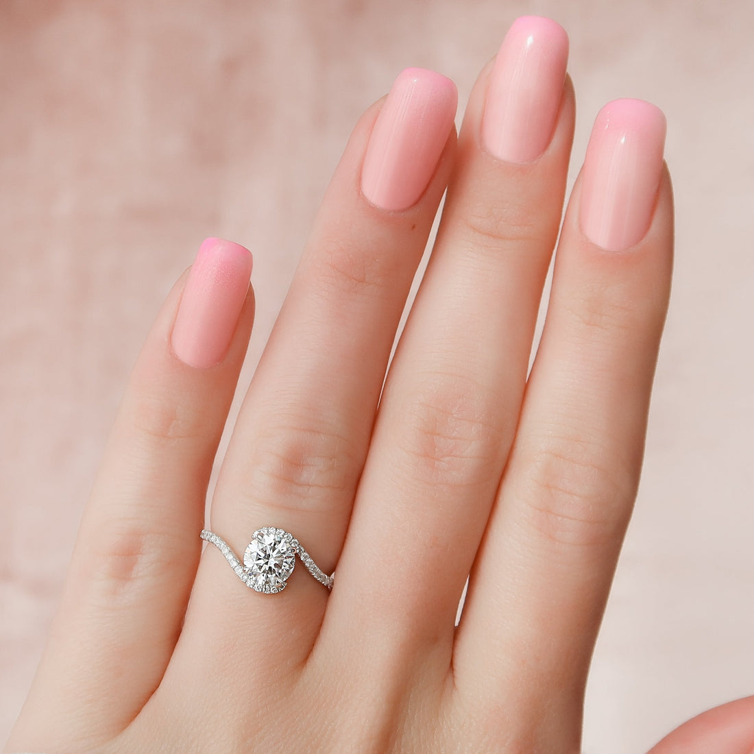 1.0 - 3.0 CT Round Cut CVD Diamond Bypass Setting Engagement Ring