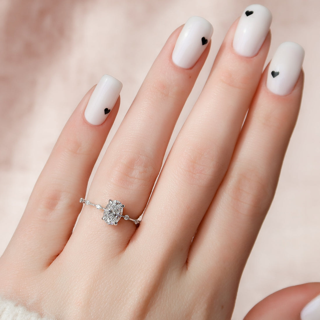 2.0 -4.0 CT Oval Cut CVD Diamond Dainty Engagement Ring