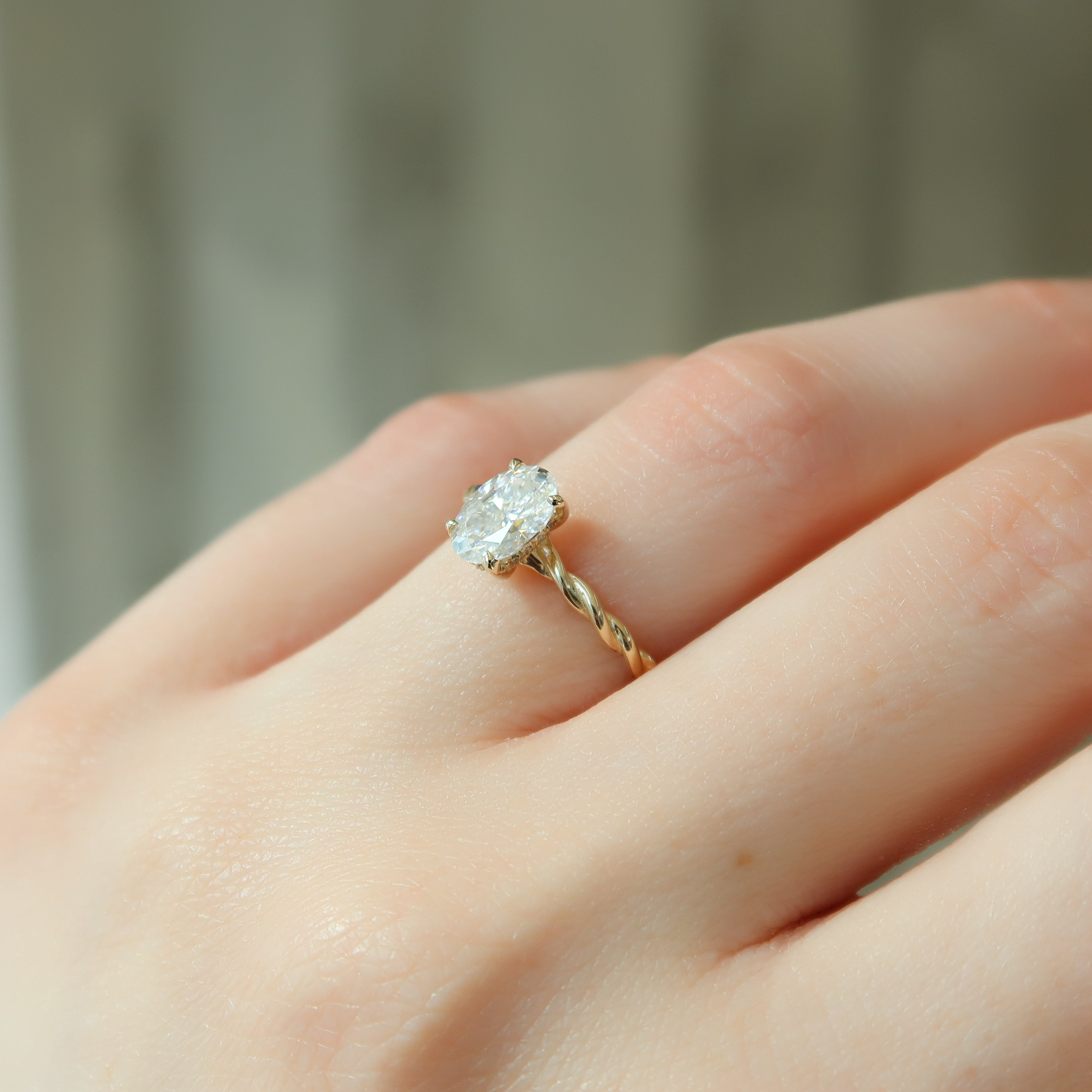 1.0 -3.0 CT Oval Cut CVD Diamond Hidden Halo Engagement Ring