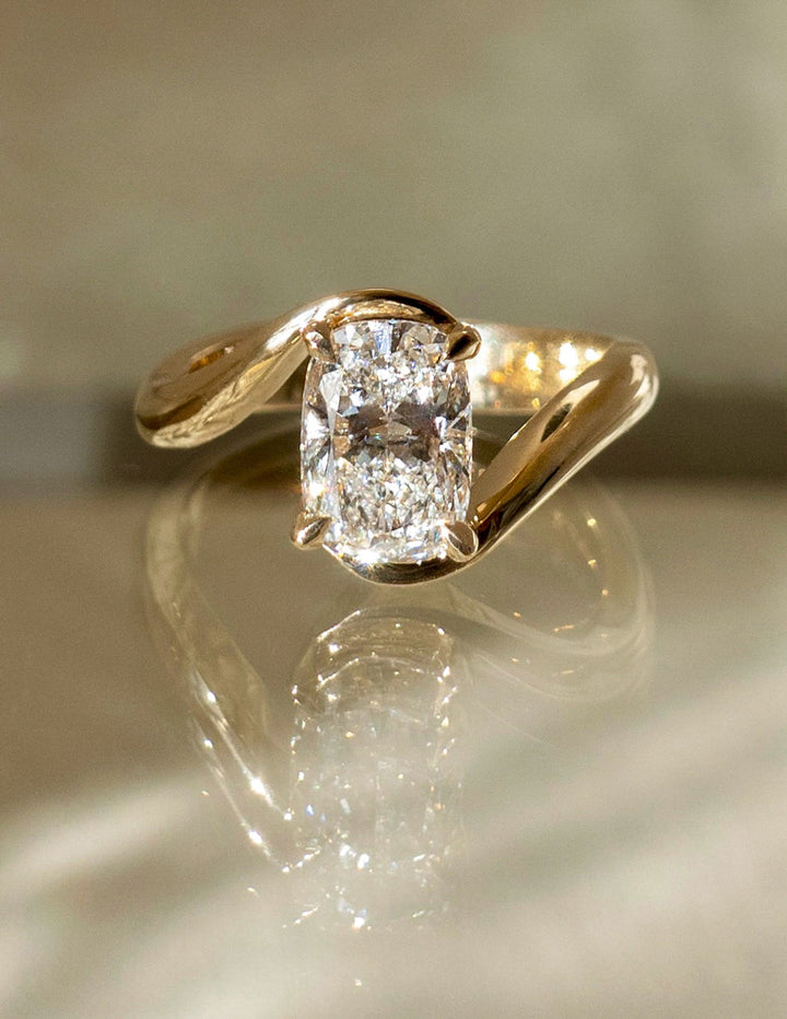 1.0CT-2.0CT Elongated Cushion Cut Moissanite Unique Bypass Engagement Ring