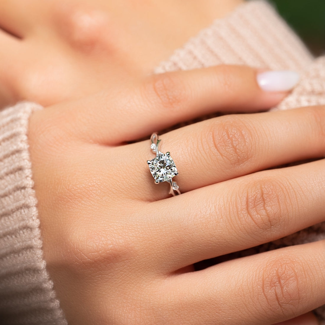1.50 - 3.50 CT Cushion Cut CVD Diamond twig Engagement Ring