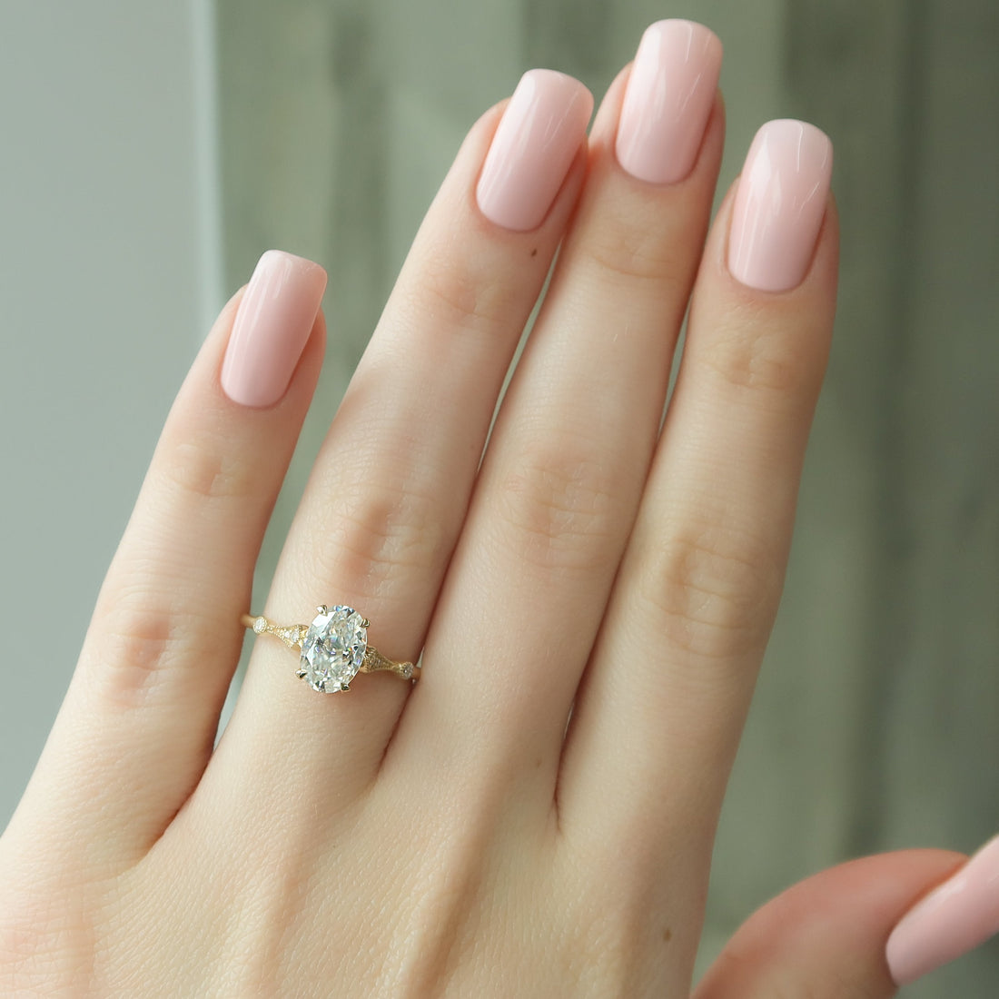 2.0 -4.0 CT Oval Cut CVD Diamond Cluster Engagement Ring