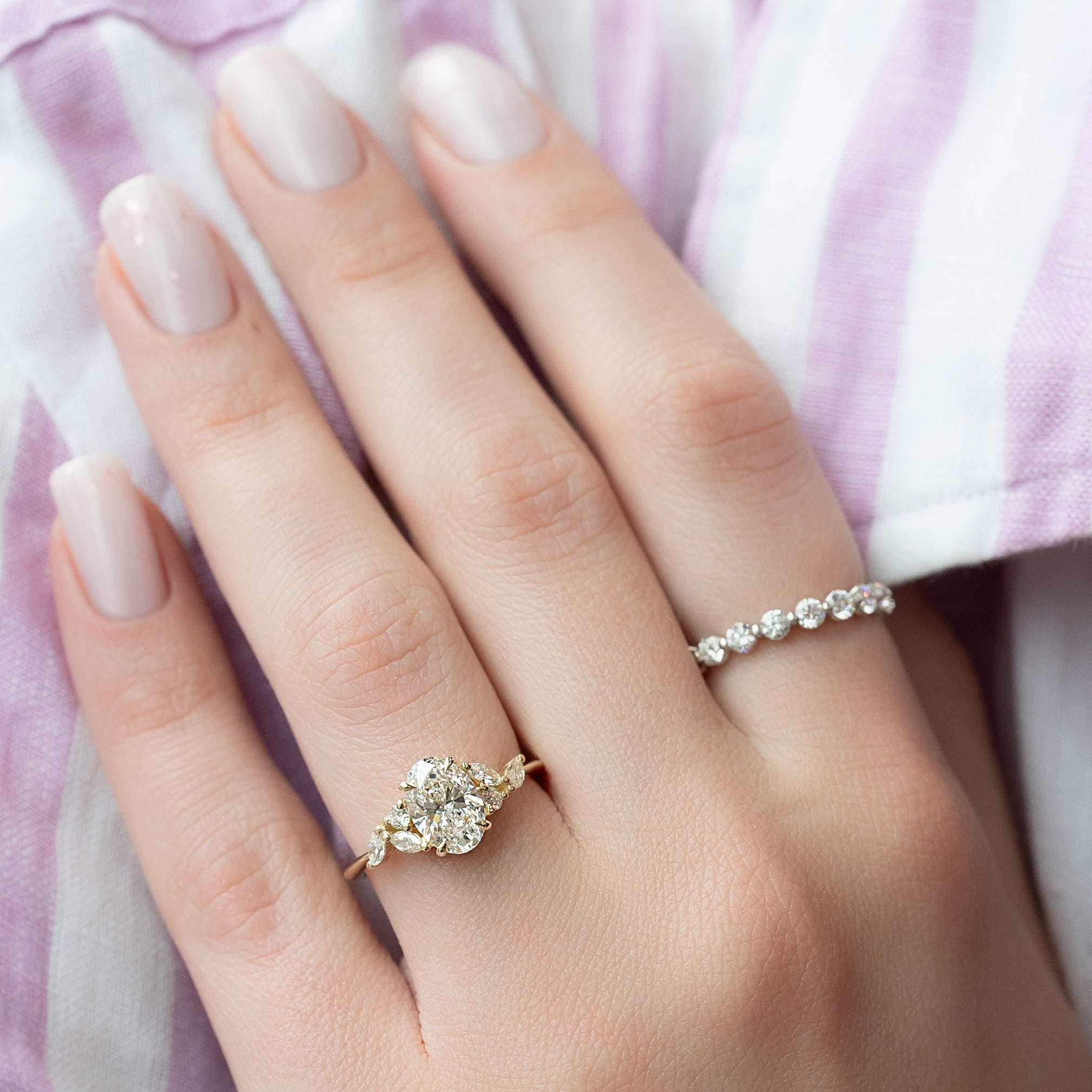 1.50 - 3.50 CT Oval Cut CVD Diamond Cluster Engagement Ring