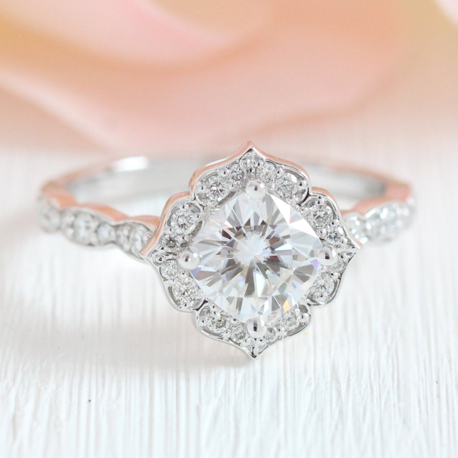 1.0CT Oval Cut Moissanite Halo Bridal Ring Set