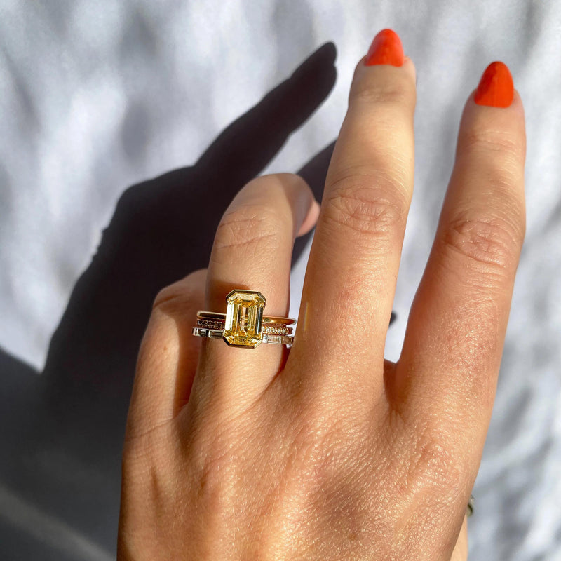 2.0 Ct Emerald East West Half Bezel Solitaire Moissanite Engagement Ring