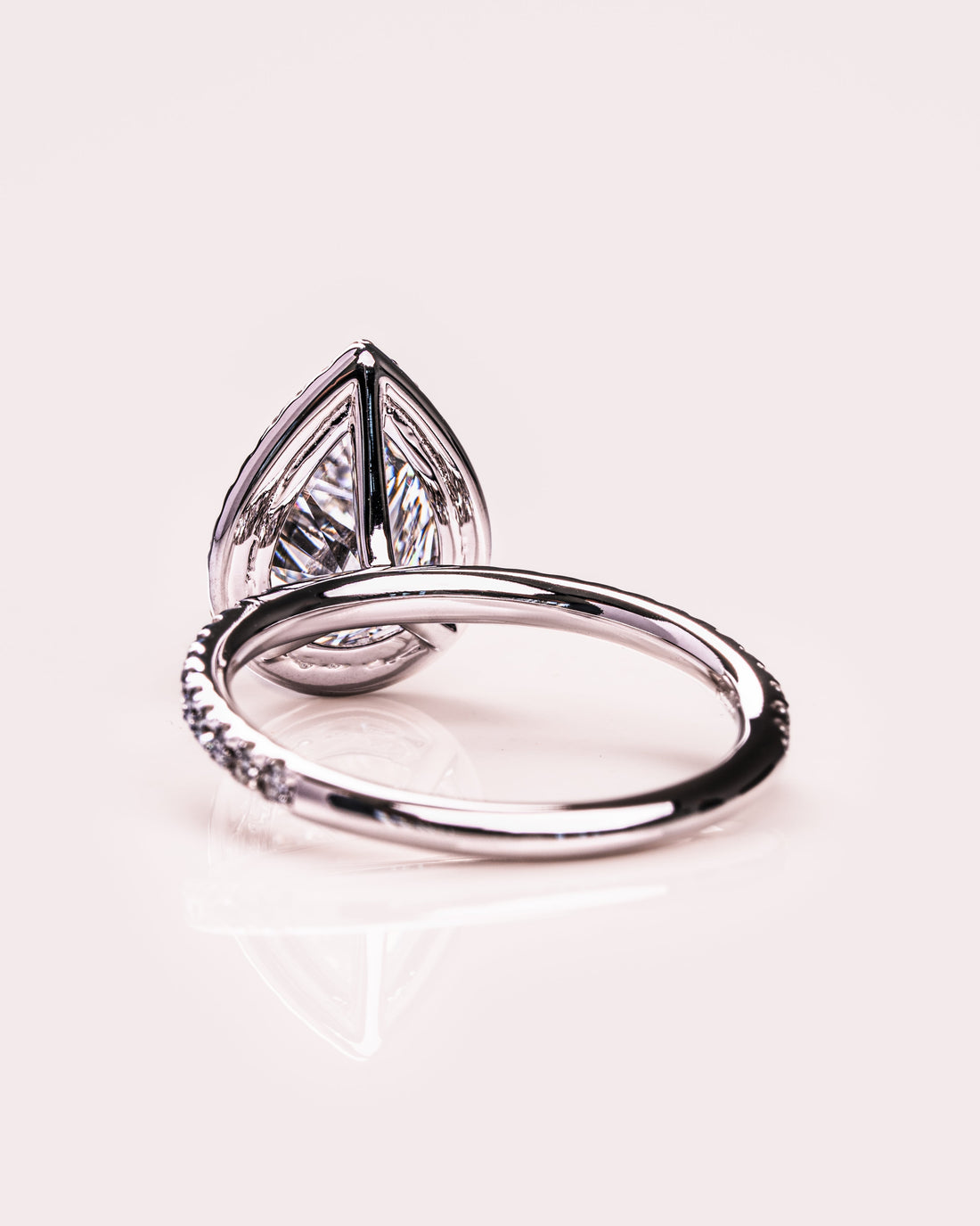 1.93-3.93 CT Pear  CVD Diamond Halo Pave Setting Engagement Ring