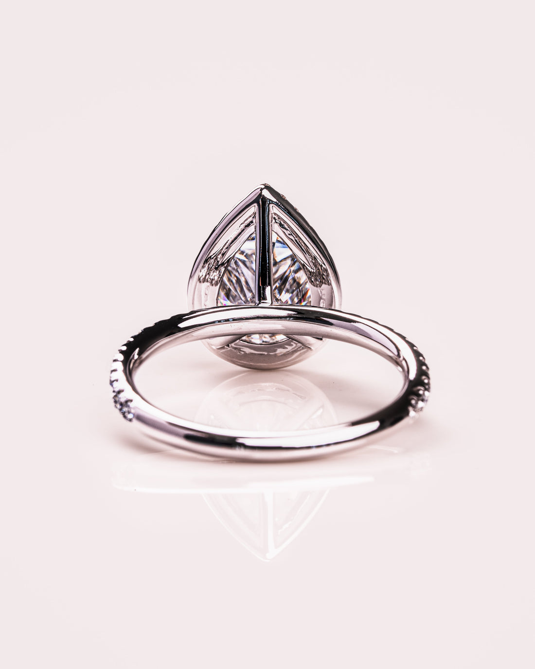 1.93-3.93 CT Pear  CVD Diamond Halo Pave Setting Engagement Ring