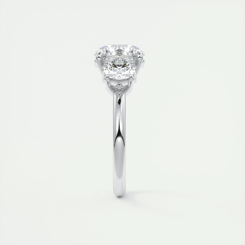 2.8 Ct Round Moissanite Three Stone Diamond Engagement Ring