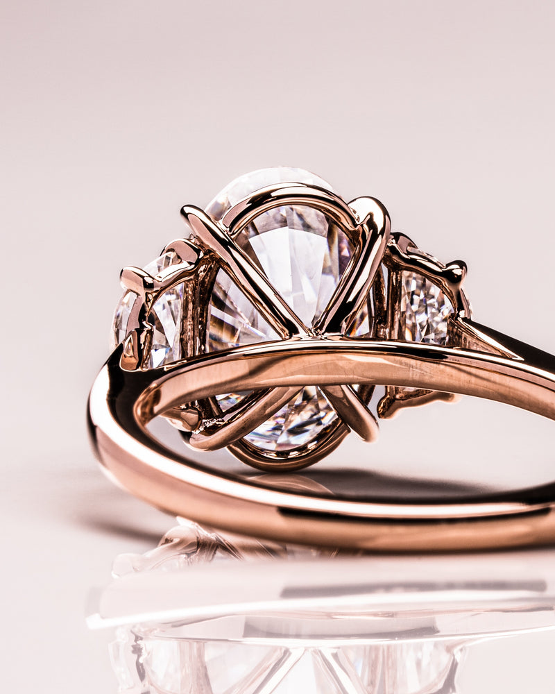 1.0 - 3.0 CT Oval CVD Diamond Three Stones Engagement Ring