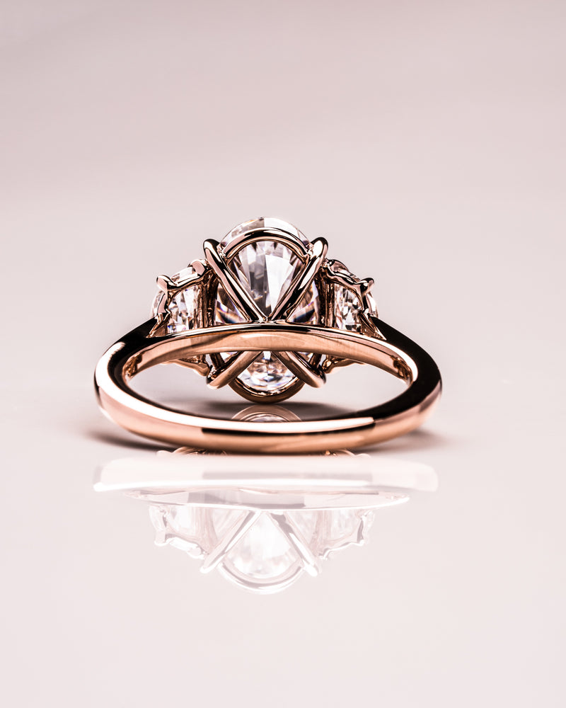 1.0 - 3.0 CT Oval CVD Diamond Three Stones Engagement Ring