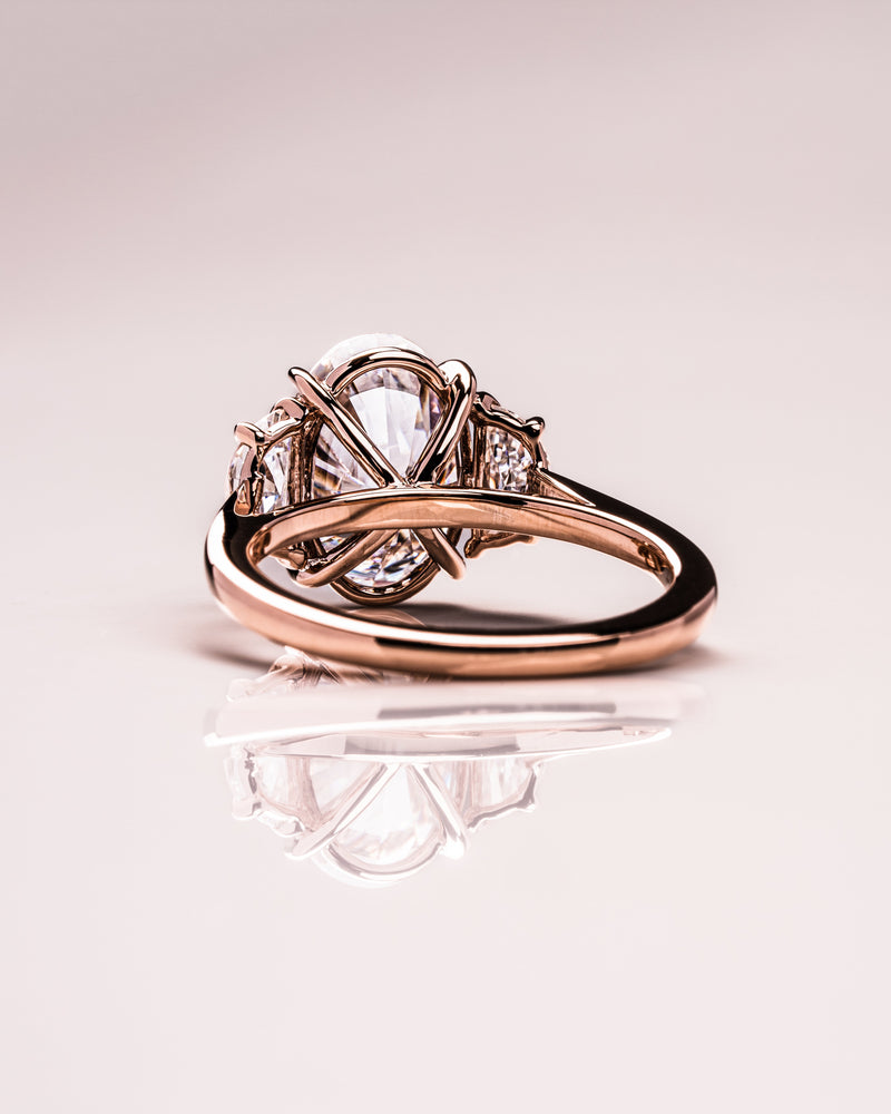 1.0 - 3.0 CT Oval CVD Diamond Three Stones Engagement Ring