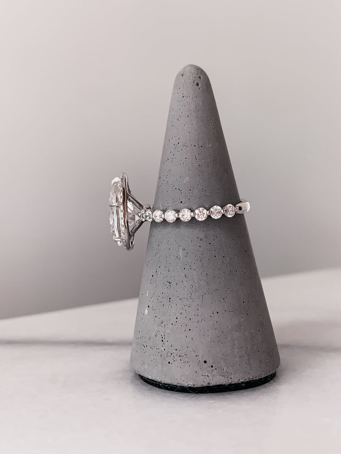 1.93 -2.93 CT Pear CVD Diamond Halo Pave Setting Engagement Ring