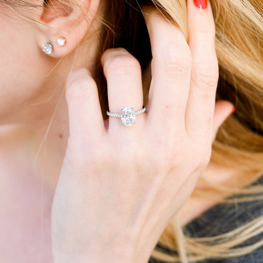 2.50CT Oval Moissanite Solitaire Pave Setting Engagement Ring