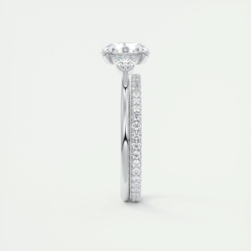 2.8 Ct Round Three Stone Moissanite Diamond Engagement Ring