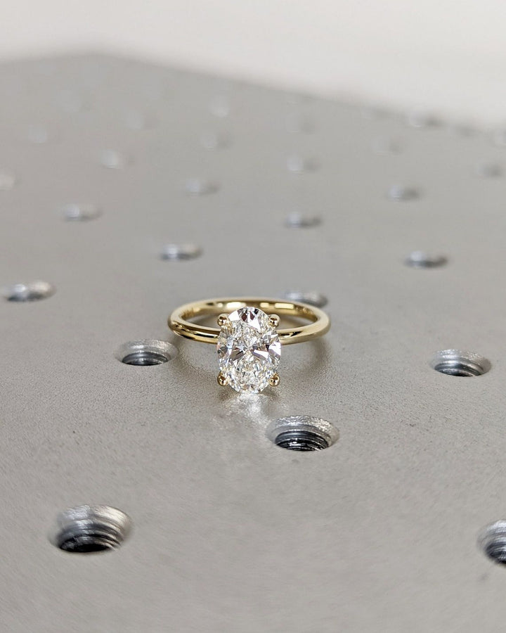 1.50 - 3.50 CT Oval CVD Diamond Solitaire Engagement Ring