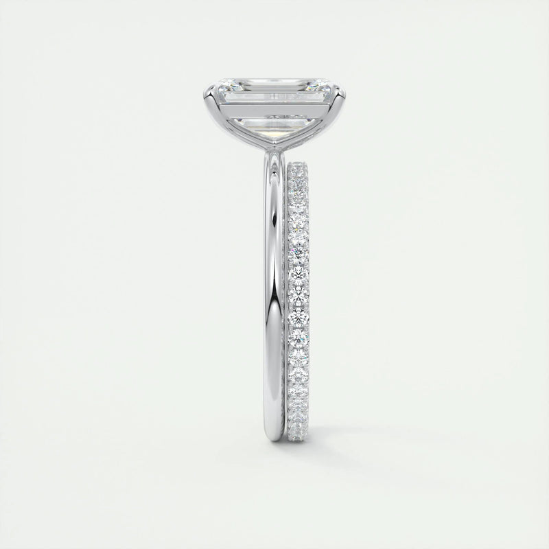 2.0 Ct Emerald Solitaire Moissanite Diamond Engagement Ring