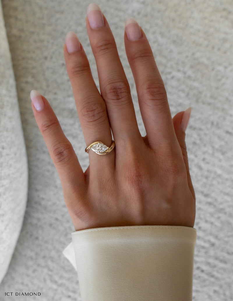 1.0CT-2.0CT Marquise Cut Moissanite Unique Engagement Ring