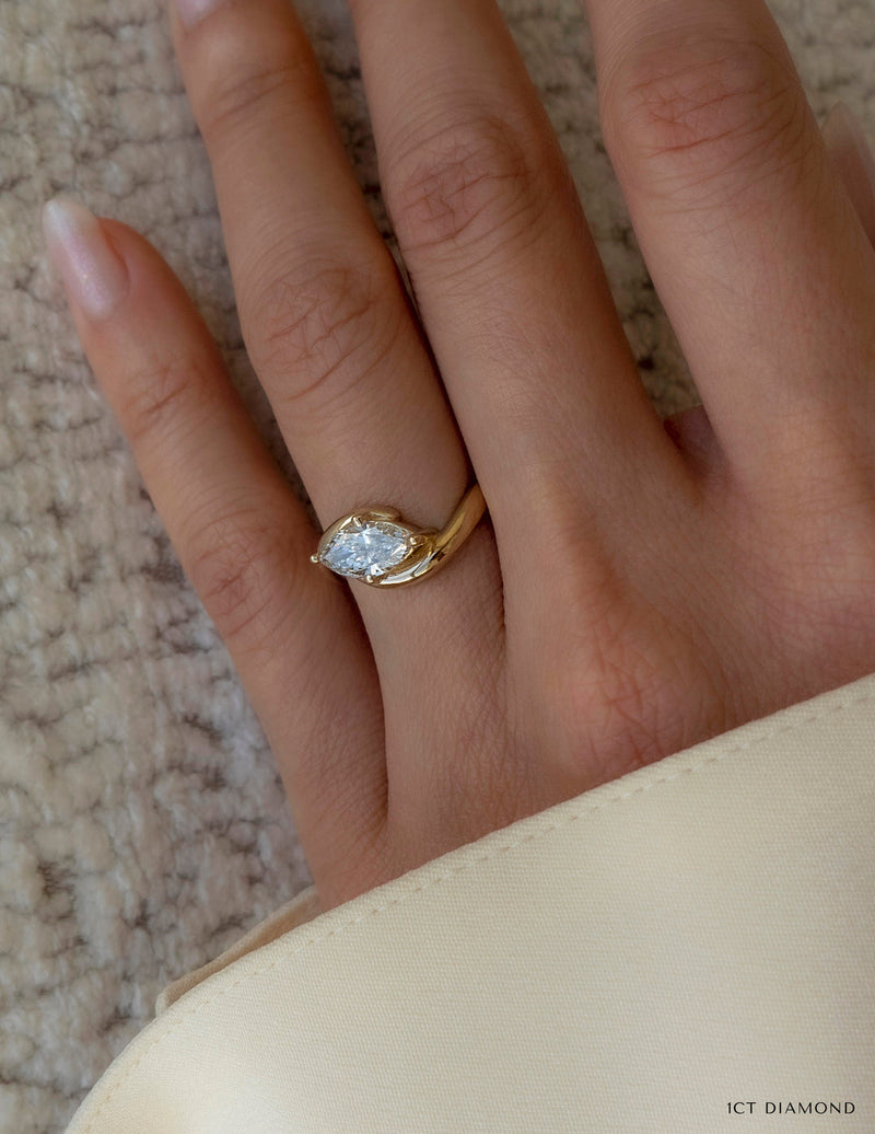 1.0CT-2.0CT Marquise Cut Moissanite Unique Engagement Ring