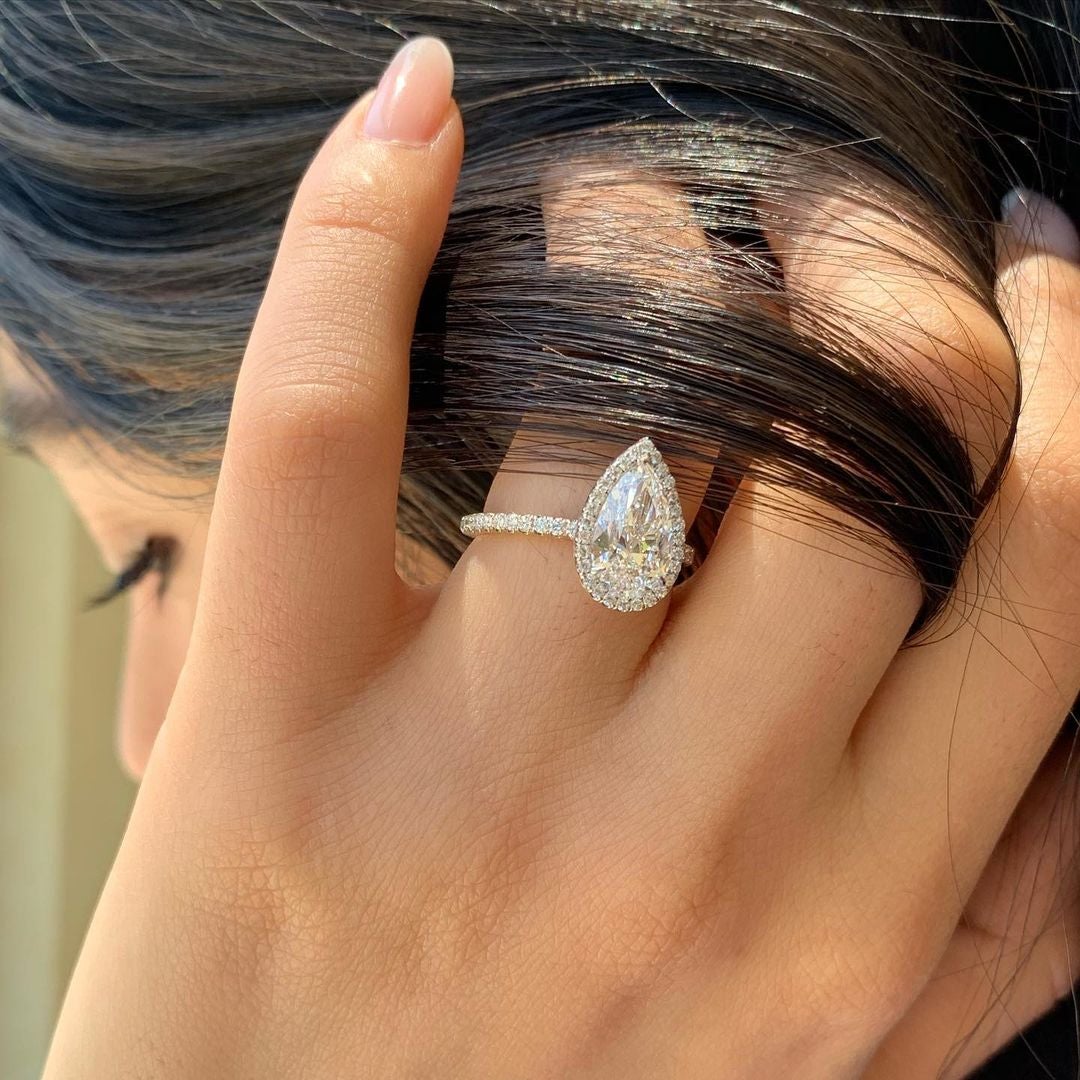 1.50CT Pear Moissanite Halo 3 Prongs Engagement Ring