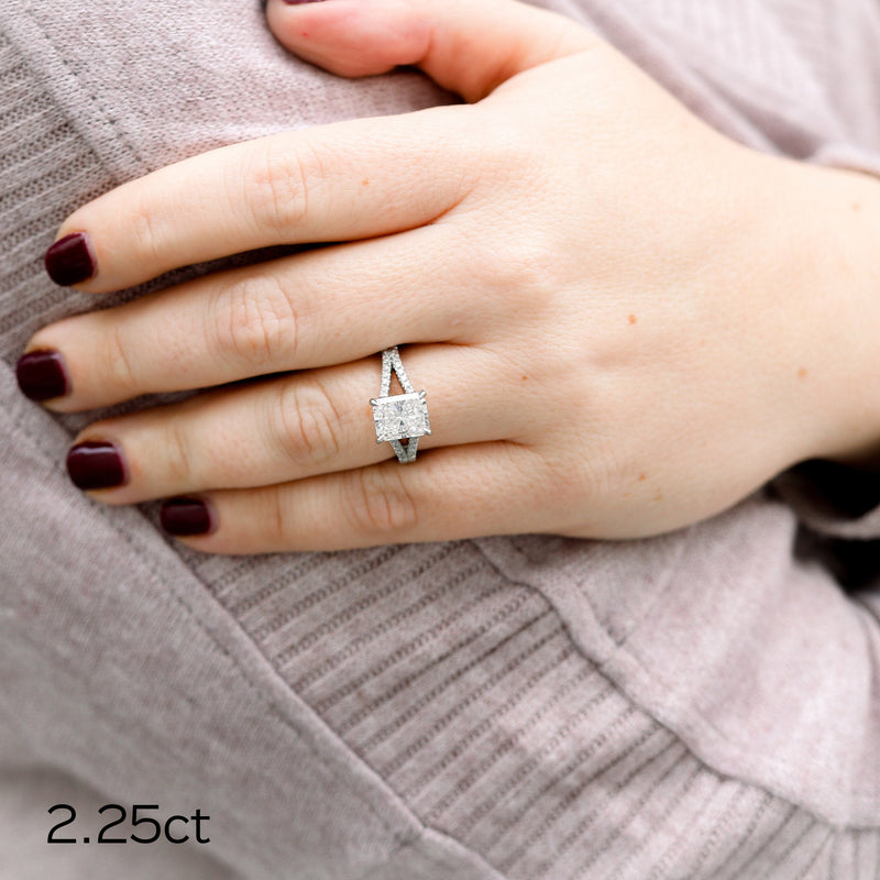 2.50CT Radiant Cut Moissanite Trellis Split Shank Diamond Engagement Ring