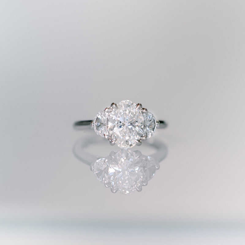 2.25CT Oval Cut Moissanite 3 Stones Engagement Ring