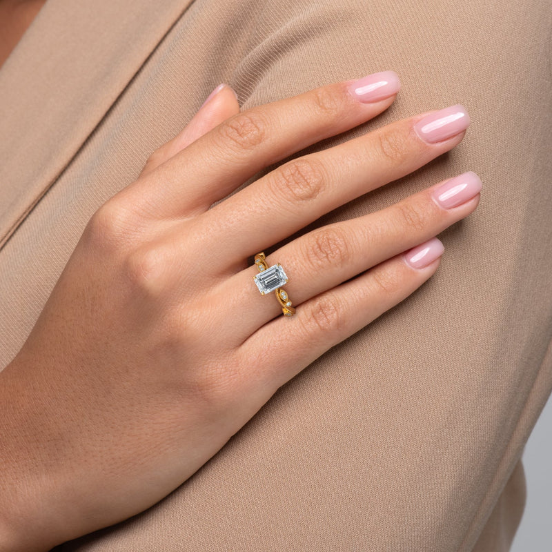 2.0 - 4.0 CT Emerald Cut CVD Diamond vintage Engagement Ring