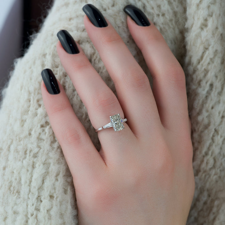 2.0 - 4.0  CT Radiant Cut CVD Diamond Three Stone Style Engagement Ring