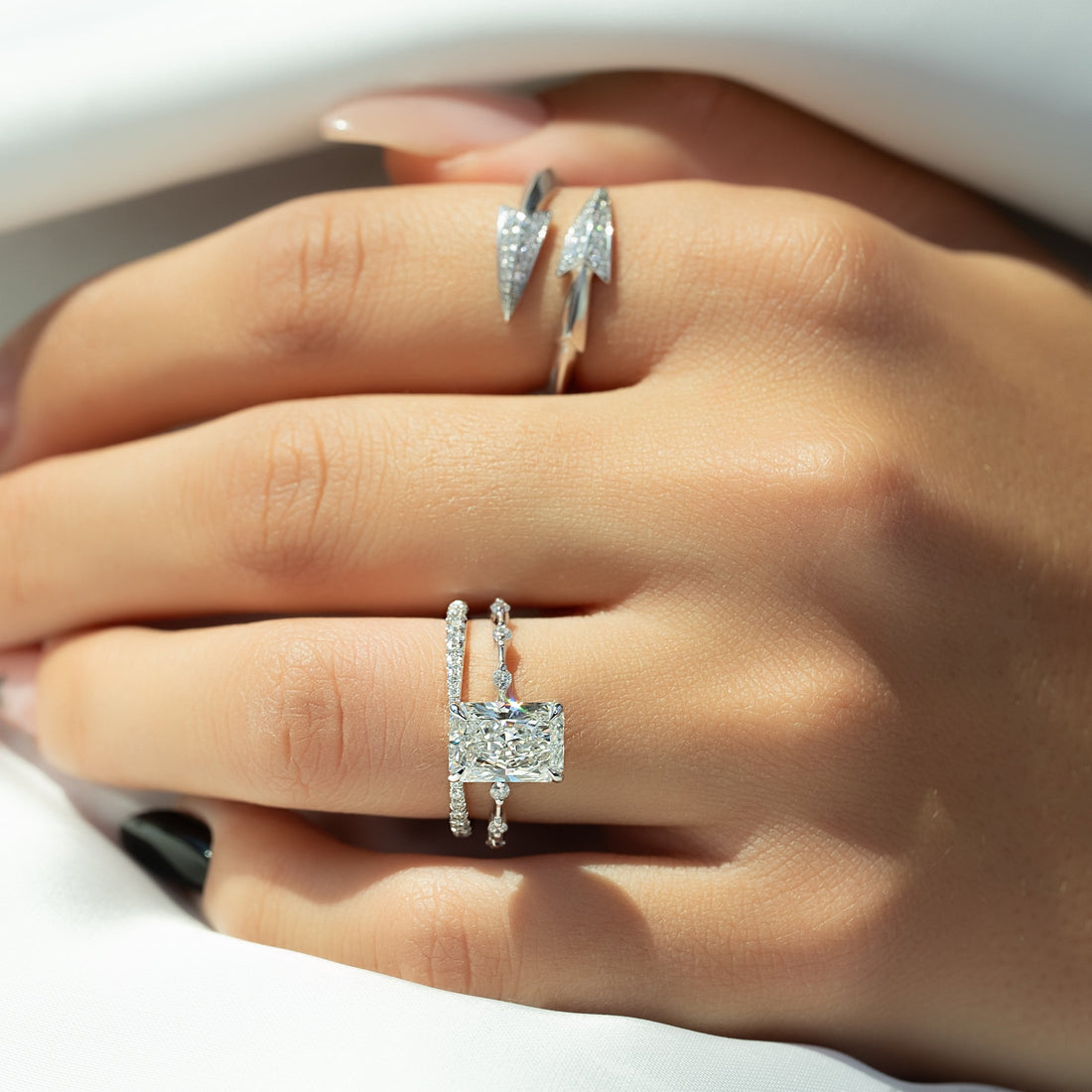 2.0 - 4.0  CT Radiant Cut CVD Diamond Dainty Engagement Ring