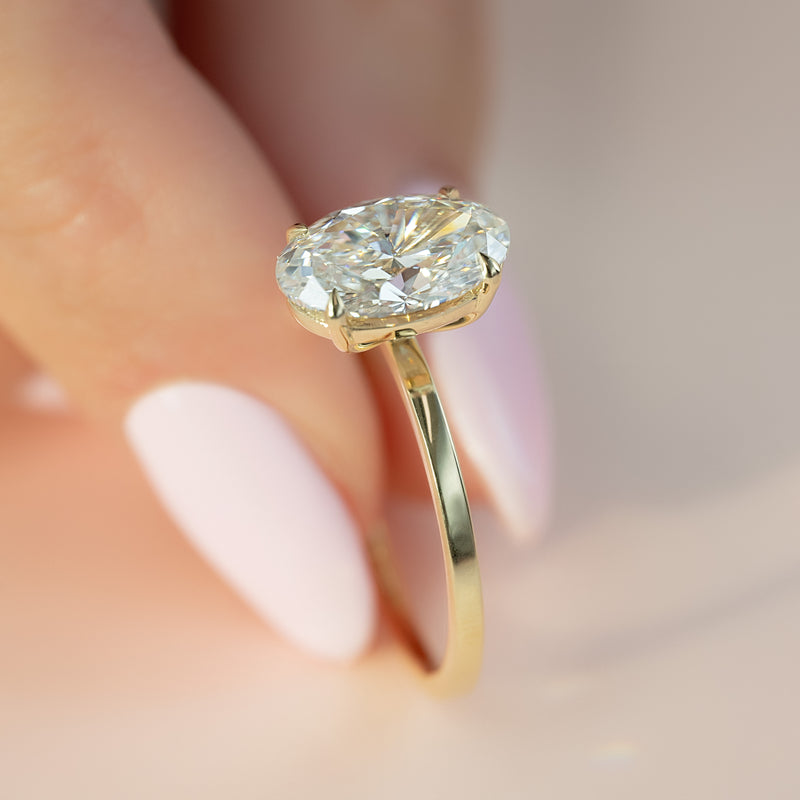 2.0 - 4.0 CT Oval Cut CVD Diamond Solitaire Engagement Ring
