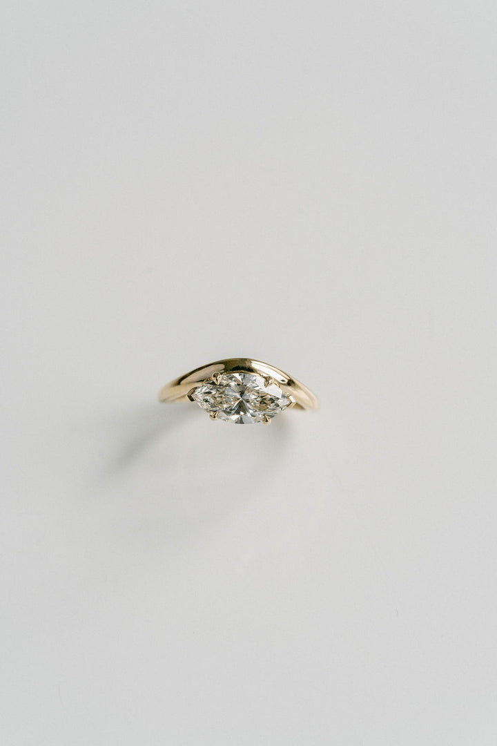 1.50CT-2.50CT East West Marquise Cut Diamond Unique Solitaire Engagement Ring