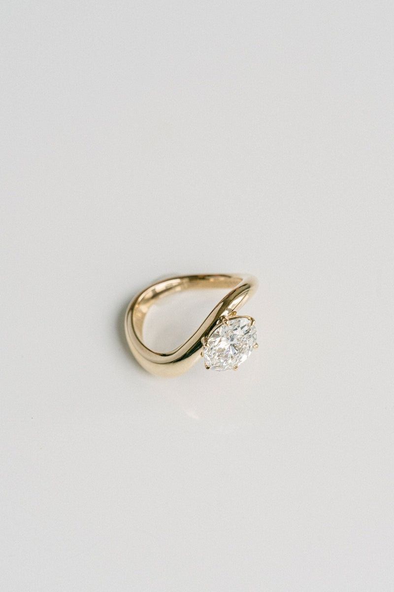 1.50CT-3.50CT Oval Cut Moissanite Diamond Unique Bypass Engagement Ring