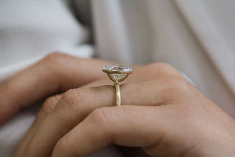 4.0CT Oval Cut Moissanite Solitaire Engagement Ring