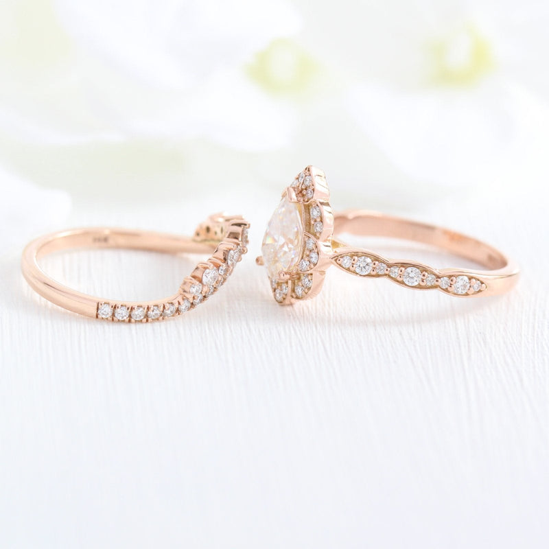 1.0CT Pear Cut Moissanite Vintage Halo Bridal Ring Set