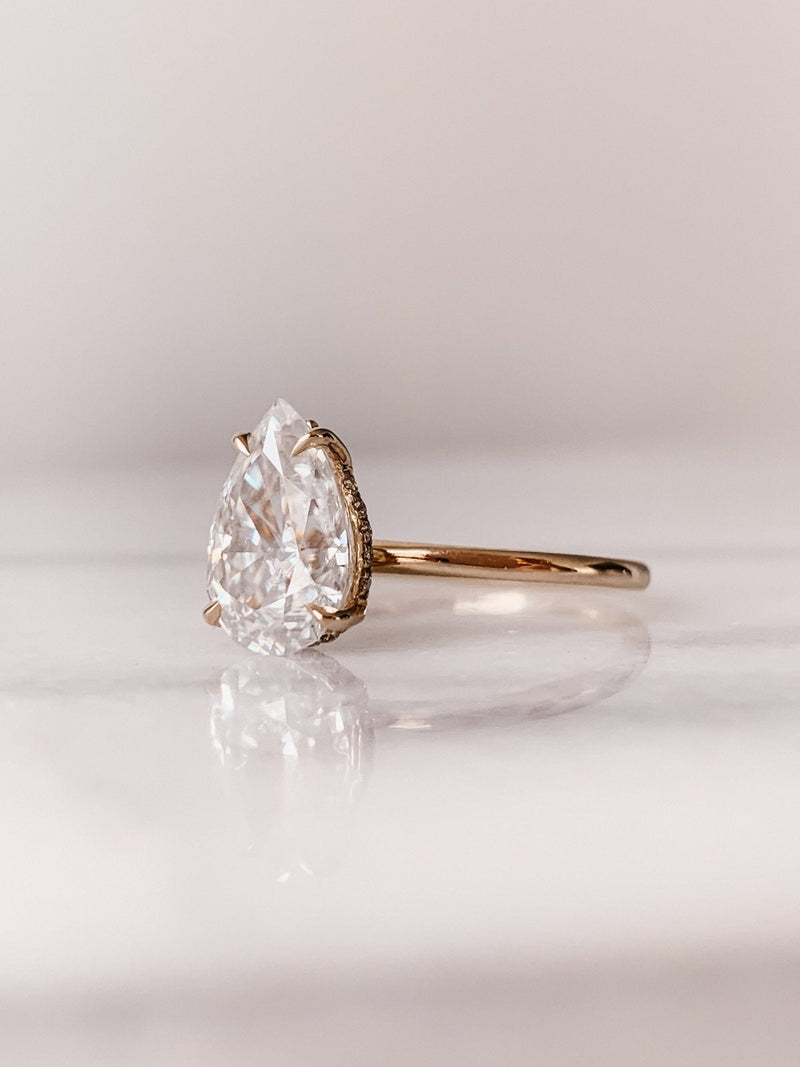 2.0CT Pear Cut Moissanite Solitaire 4 Prong Engagement Ring