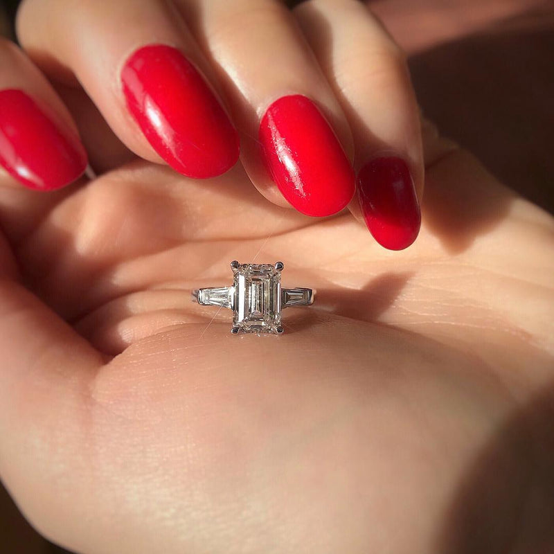 2.30CT Emerald Moissanite 3 Stones Engagement Ring