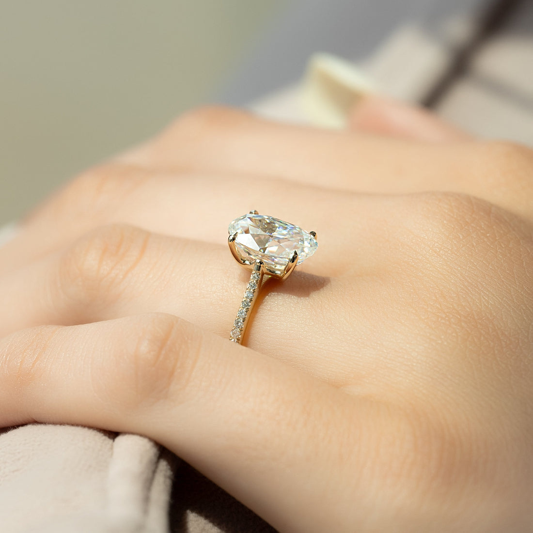 2.0 -4.0 CT Oval Cut CVD Diamond Pave Engagement Ring