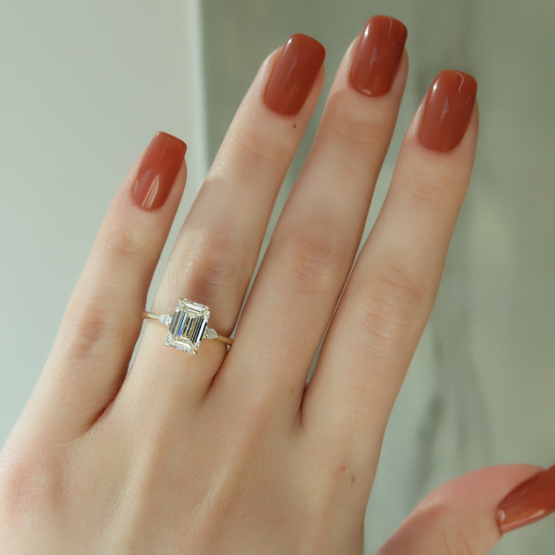 2.0 - 4.0 CT Emerald Cut CVD Diamond Three Stone Style Engagement Ring