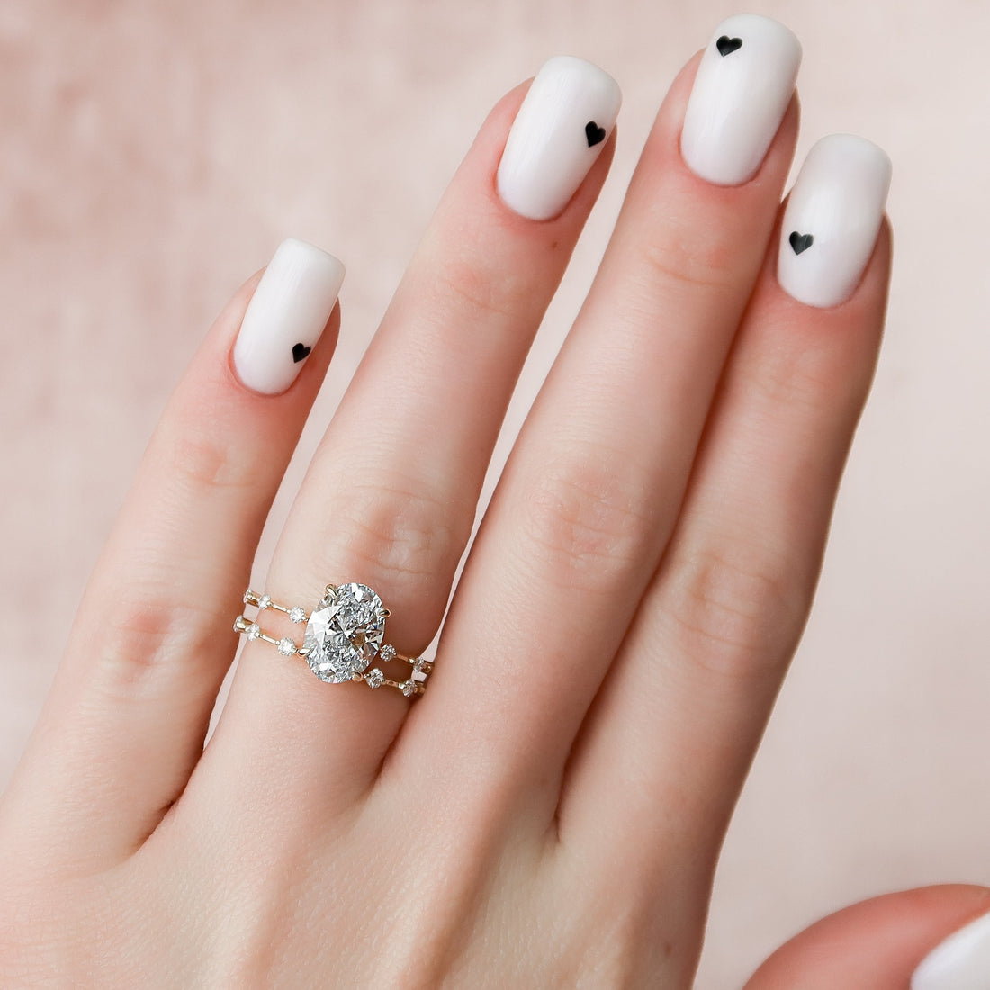 2.0 -4.0 CT Oval Cut CVD Diamond Dainty Engagement Ring