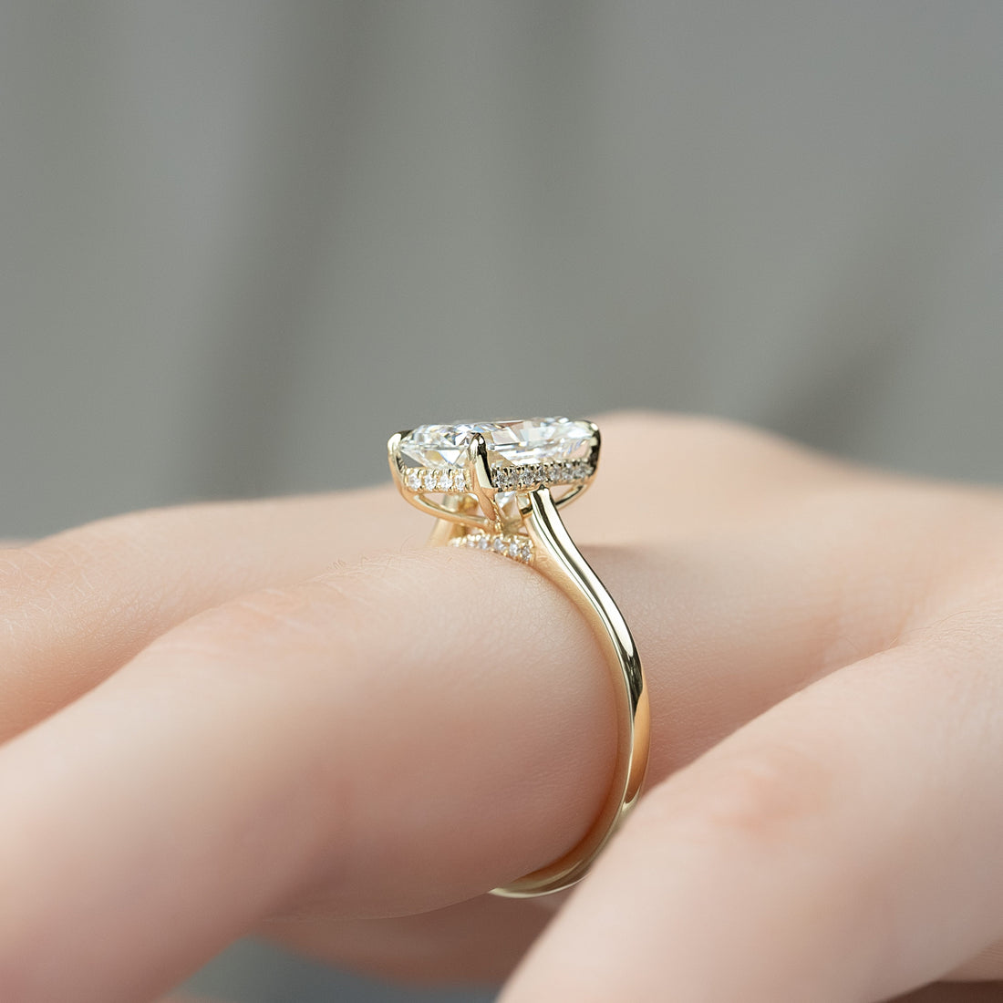 2.0 - 4.0  CT Radiant Cut CVD Diamond Hidden Halo Engagement Ring