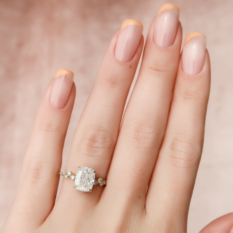 2.0 - 4.0 CT Elongated Cushion Cut CVD Diamond Cluster Engagement Ring