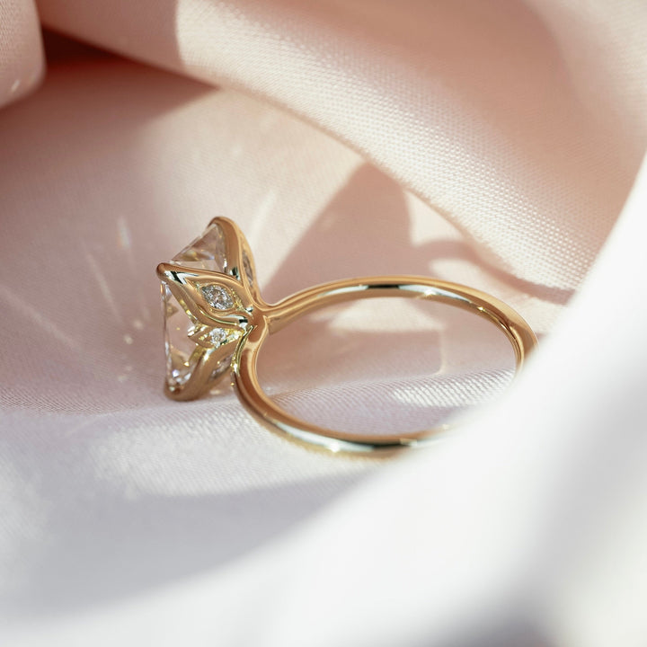 2.0 - 4.0  CT Radiant Cut CVD Diamond Solitaire  Engagement Ring