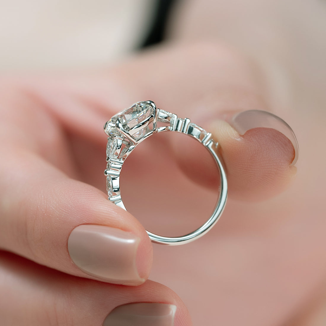 1.50 - 3.50 CT Round Cut CVD Diamond Cluster Engagement Ring