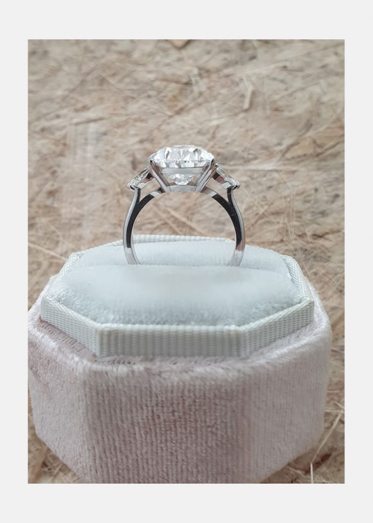 4.0ct Pear Cut Moissanite 3 Stones Engagement Ring