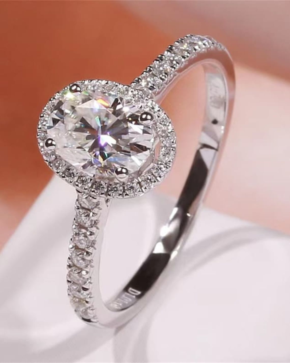 1.0 - 3.0 CT Oval CVD Diamond halo Pave Setting Engagement Ring